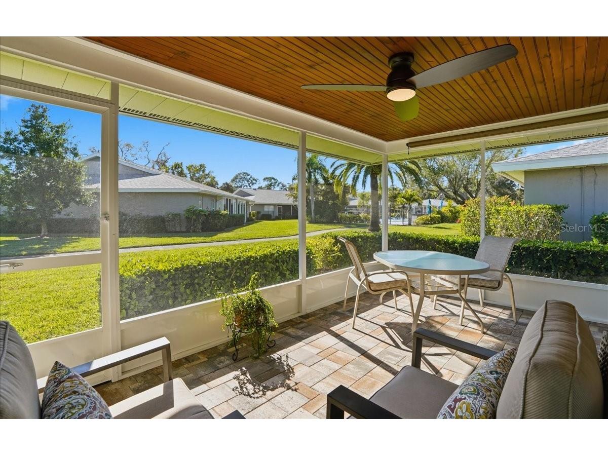 3908 Center Gate Circle #27 Sarasota FL 34233 A4677107 image12