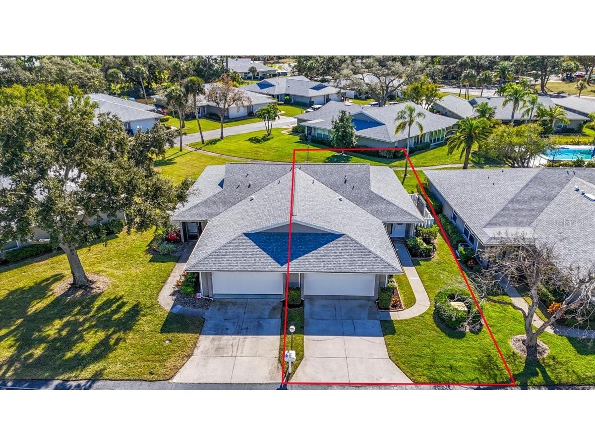 3908 Center Gate Circle #27 Sarasota FL 34233 A4677107 image35