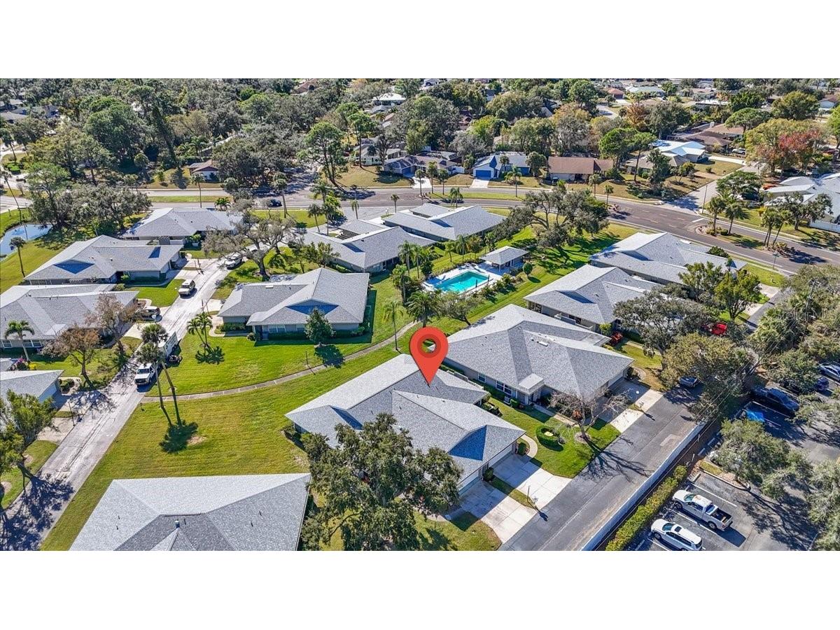 3908 Center Gate Circle #27 Sarasota FL 34233 A4677107 image37