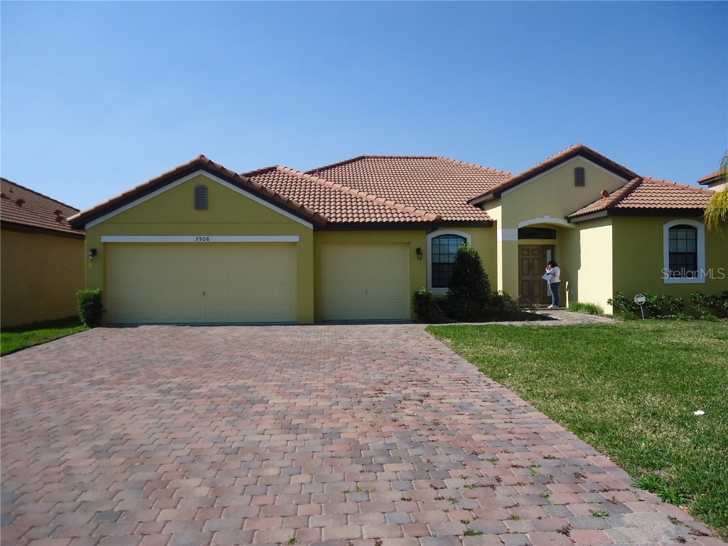 3908 Coastal Breeze Drive Kissimmee FL 34744 O6122811 image1