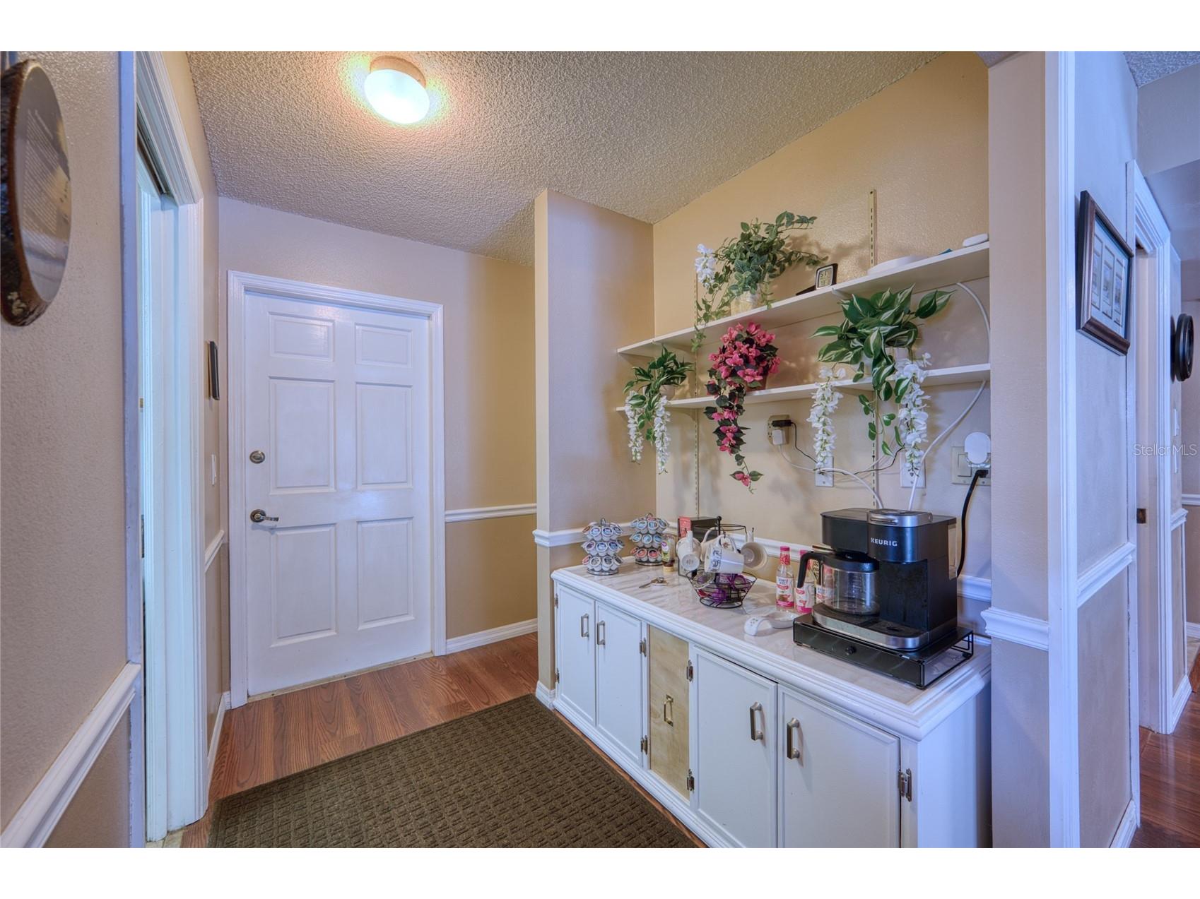 3908 Oak Grove Drive Sarasota FL 34243 A4680171 image11