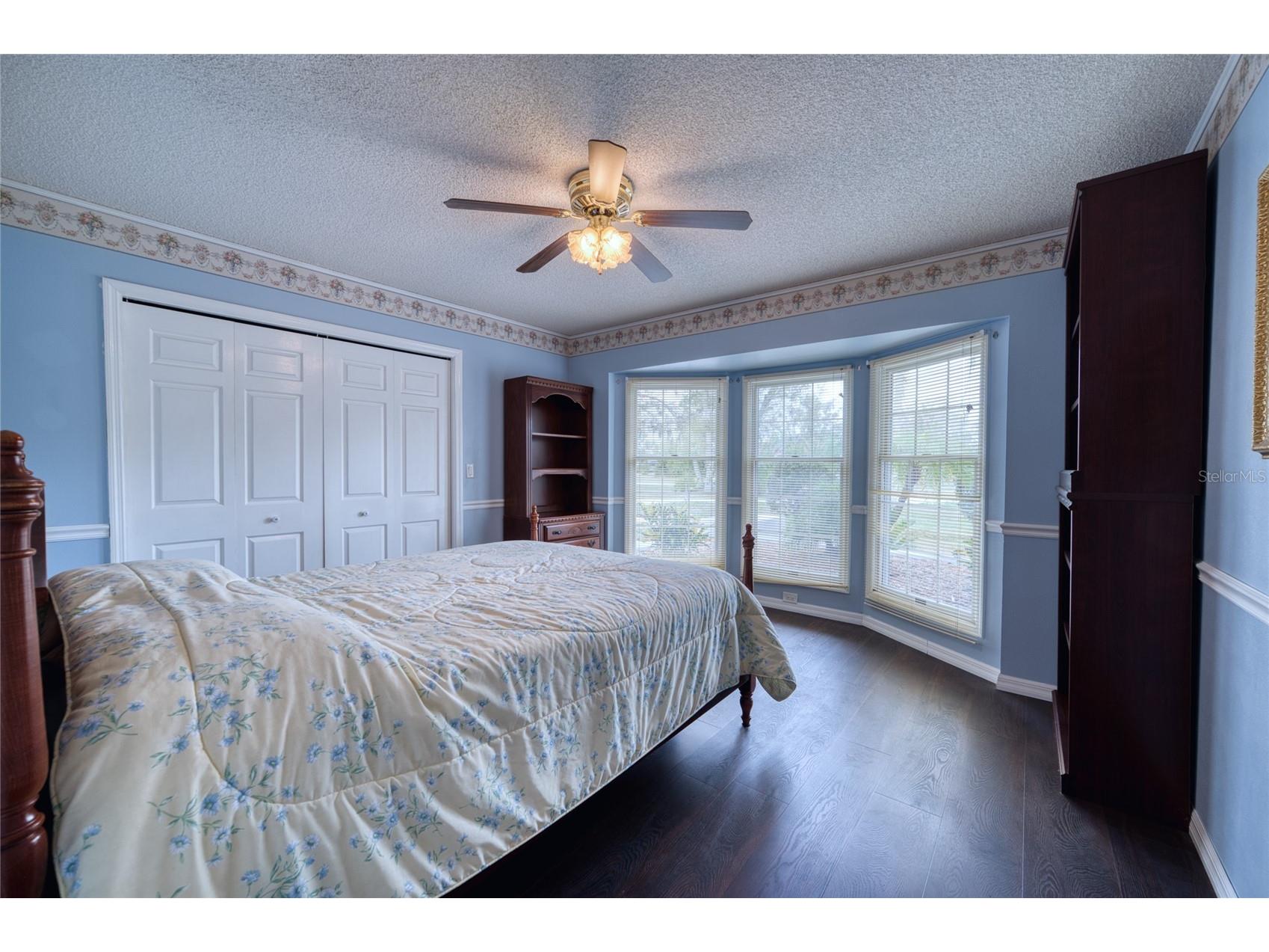 3908 Oak Grove Drive Sarasota FL 34243 A4680171 image20