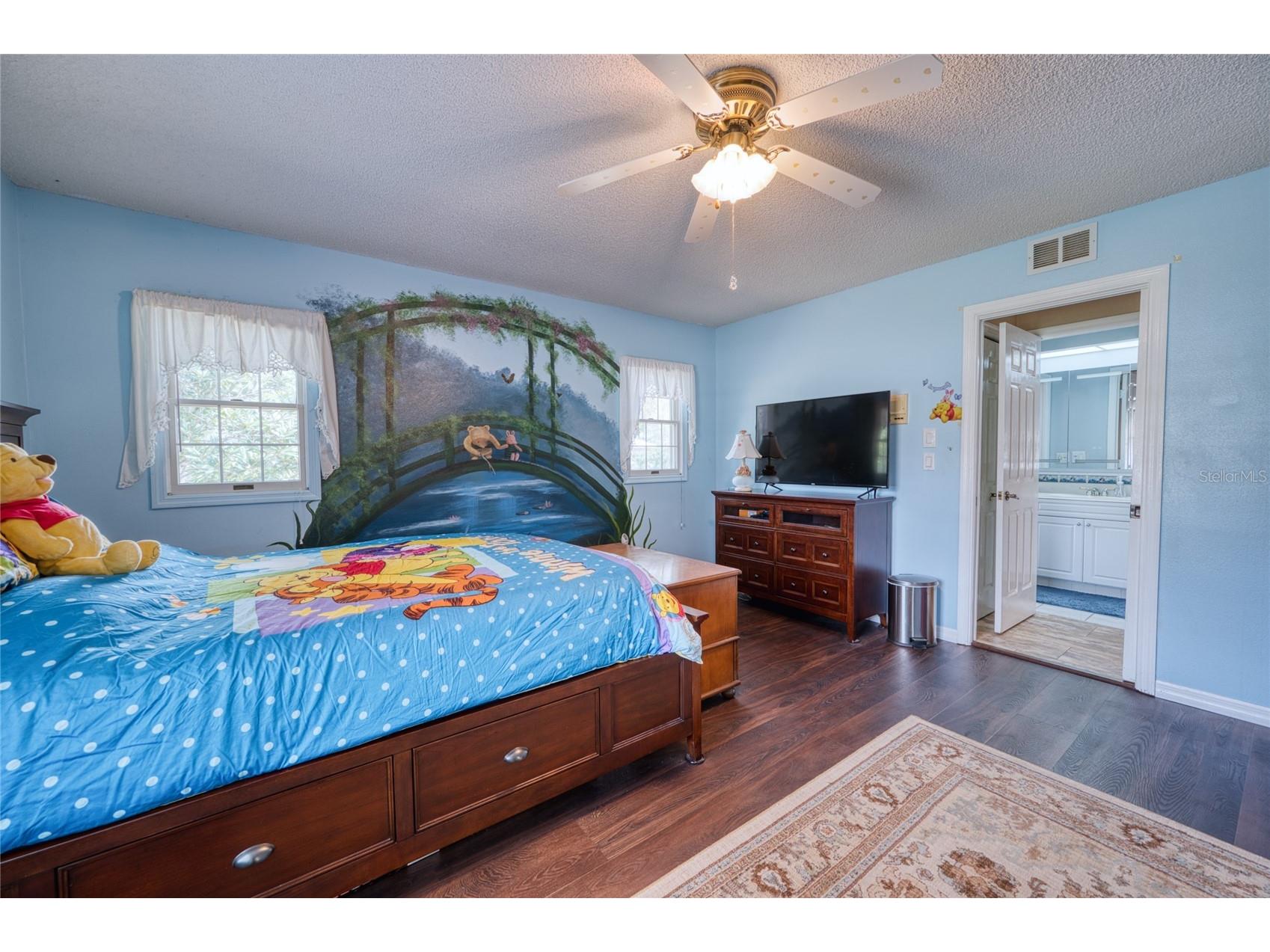 3908 Oak Grove Drive Sarasota FL 34243 A4680171 image28