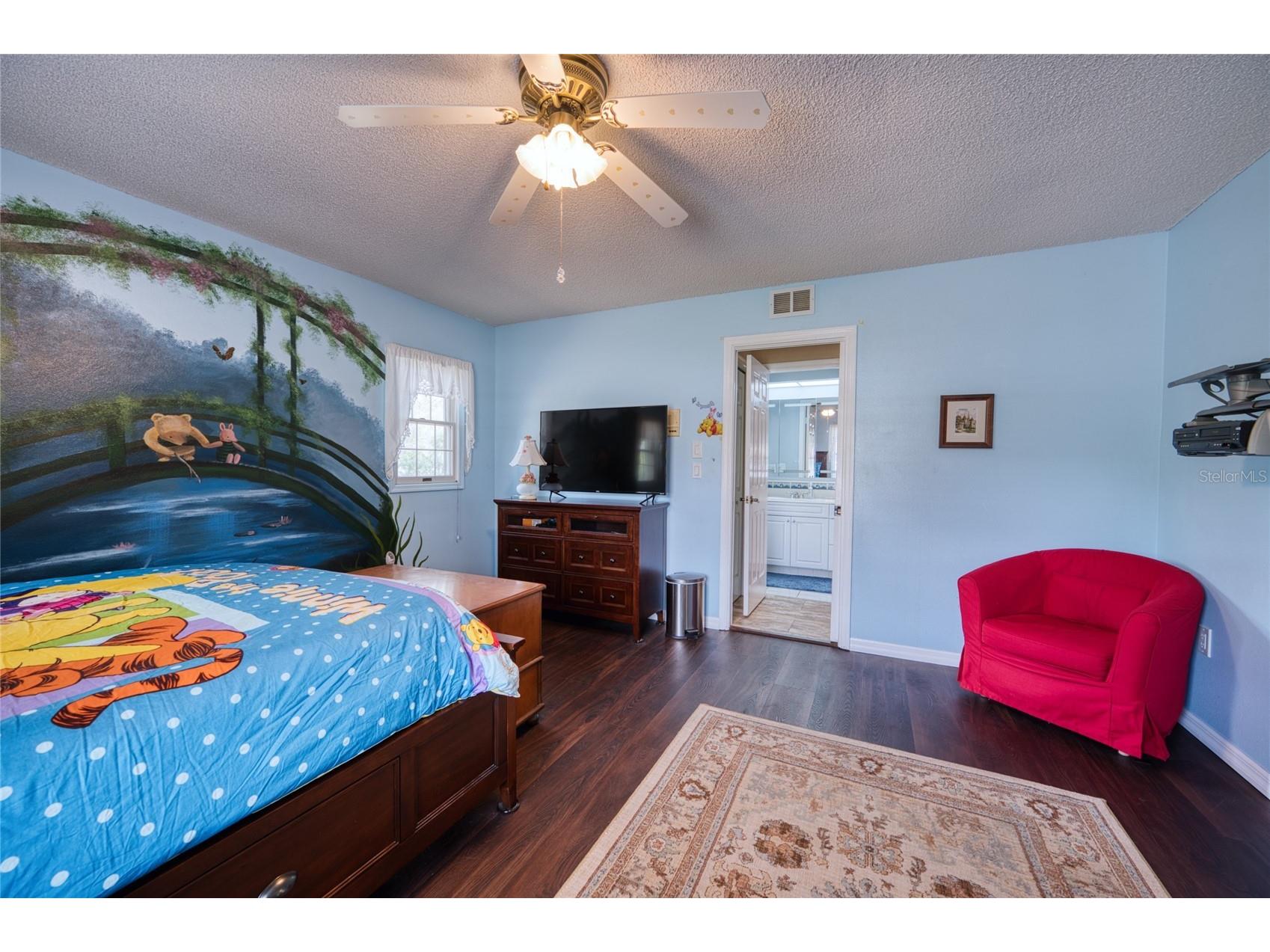 3908 Oak Grove Drive Sarasota FL 34243 A4680171 image29