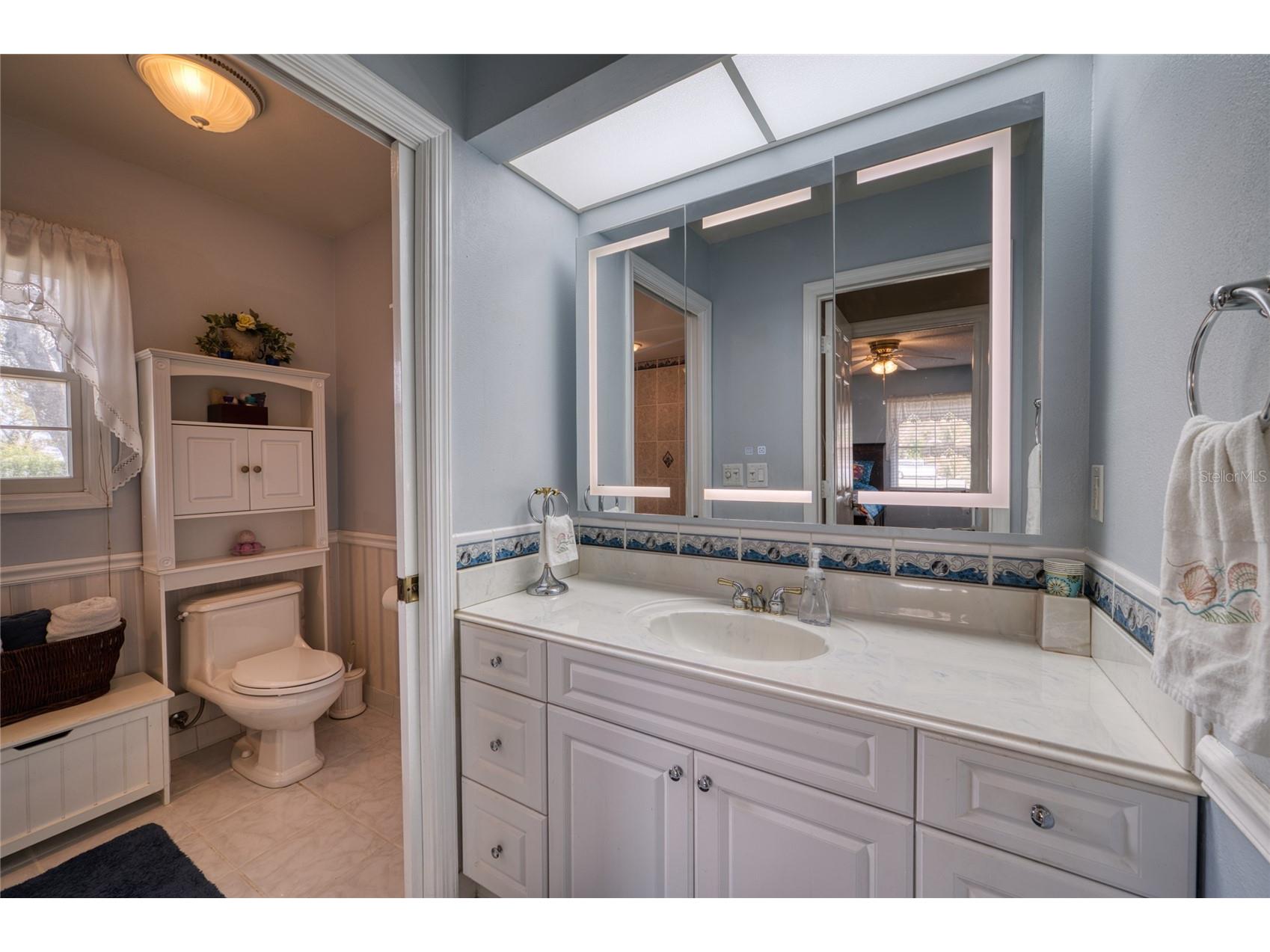 3908 Oak Grove Drive Sarasota FL 34243 A4680171 image30