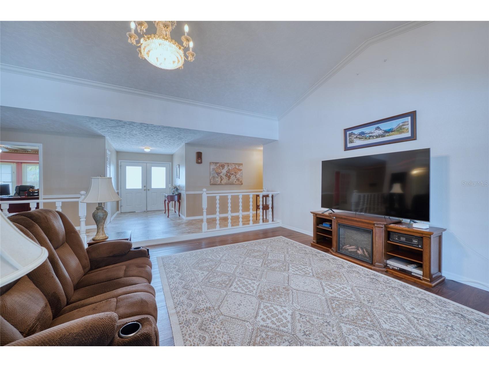 3908 Oak Grove Drive Sarasota FL 34243 A4680171 image42