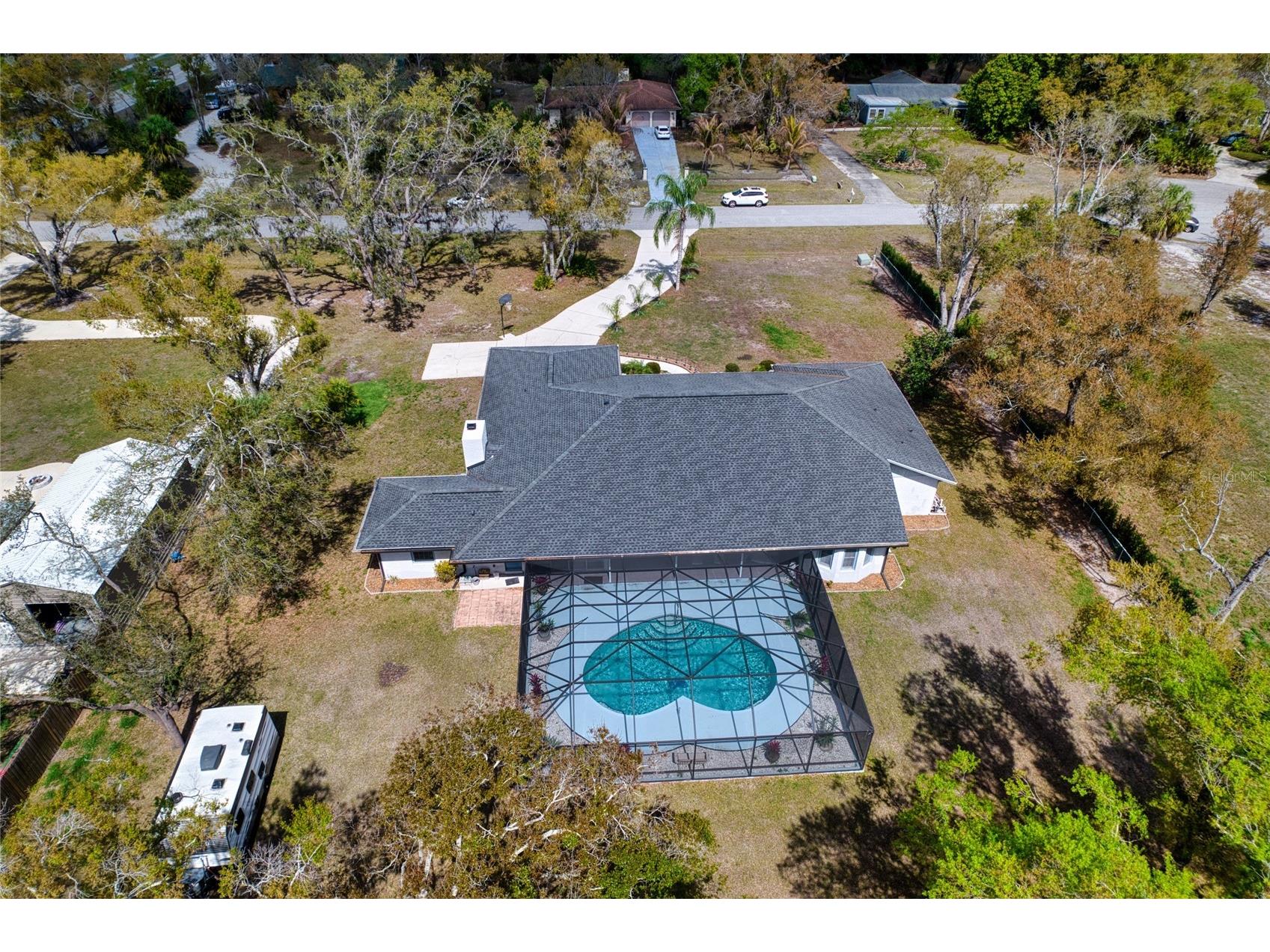 3908 Oak Grove Drive Sarasota FL 34243 A4680171 image43