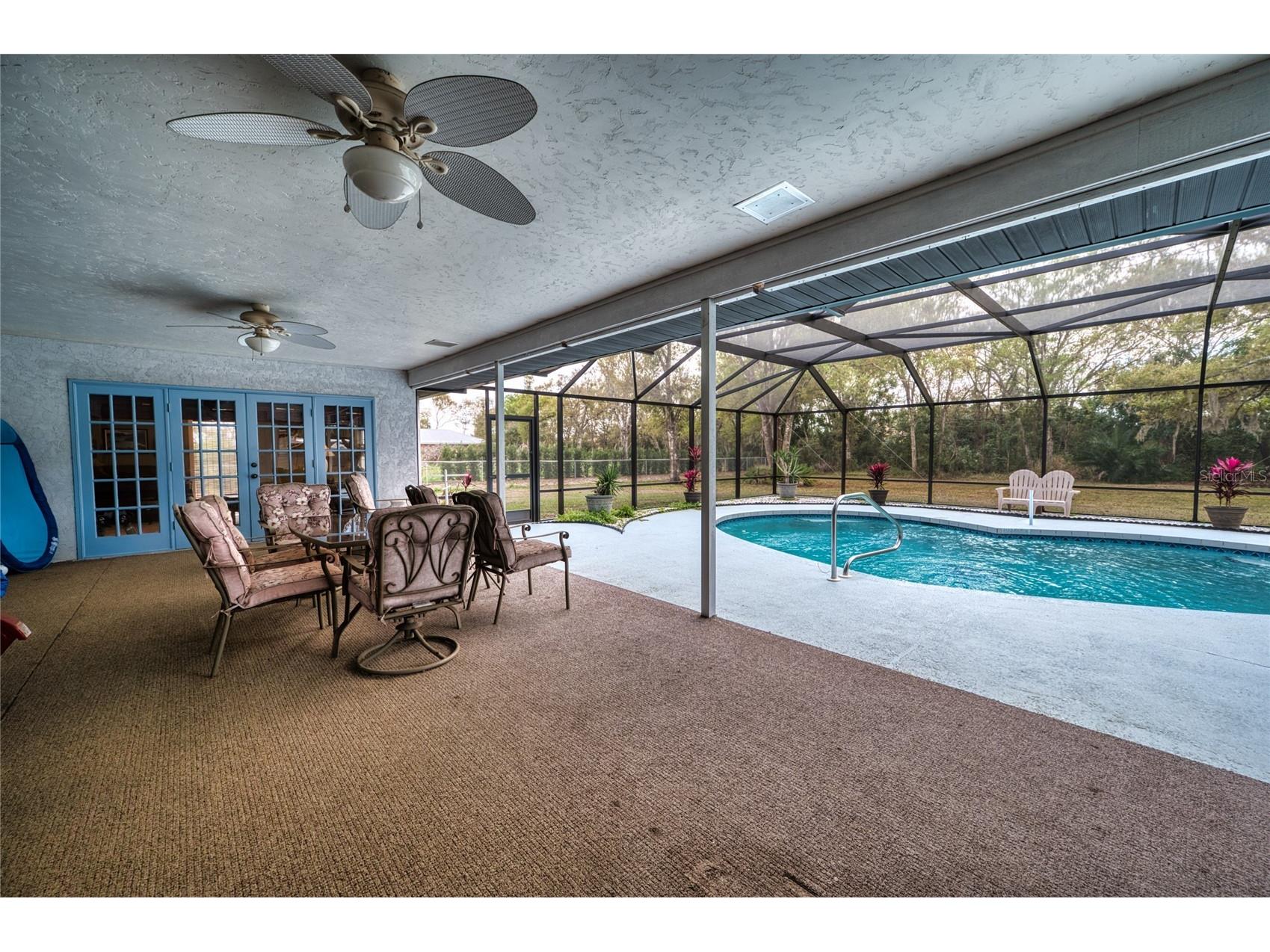 3908 Oak Grove Drive Sarasota FL 34243 A4680171 image8
