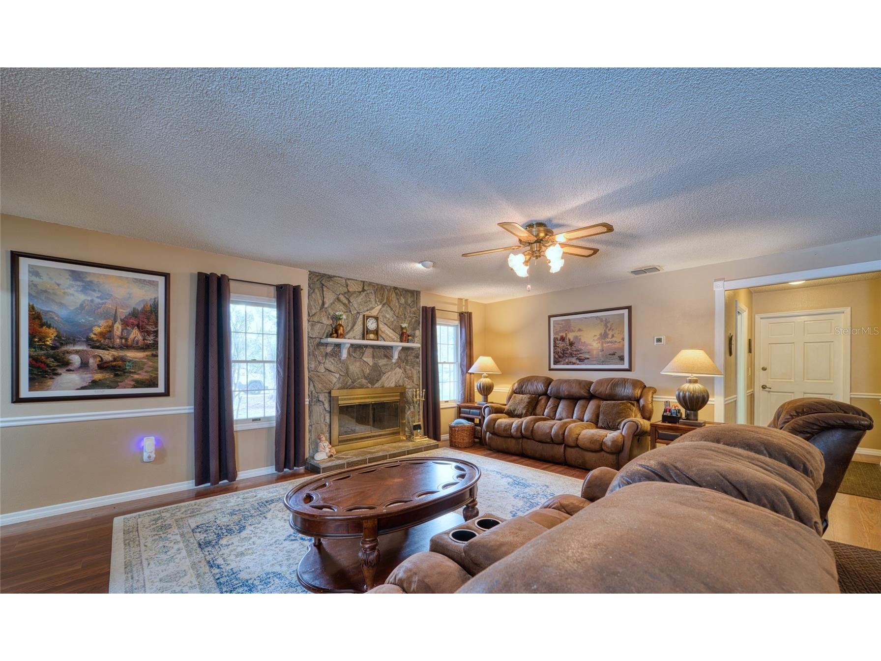 3908 Oak Grove Drive Sarasota FL 34243 A4680171 image9