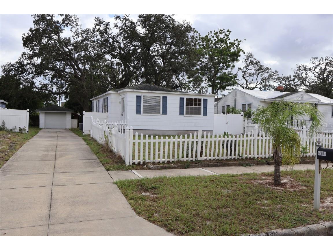 3908 W North B Street Tampa FL 33609 TB8437090 image1