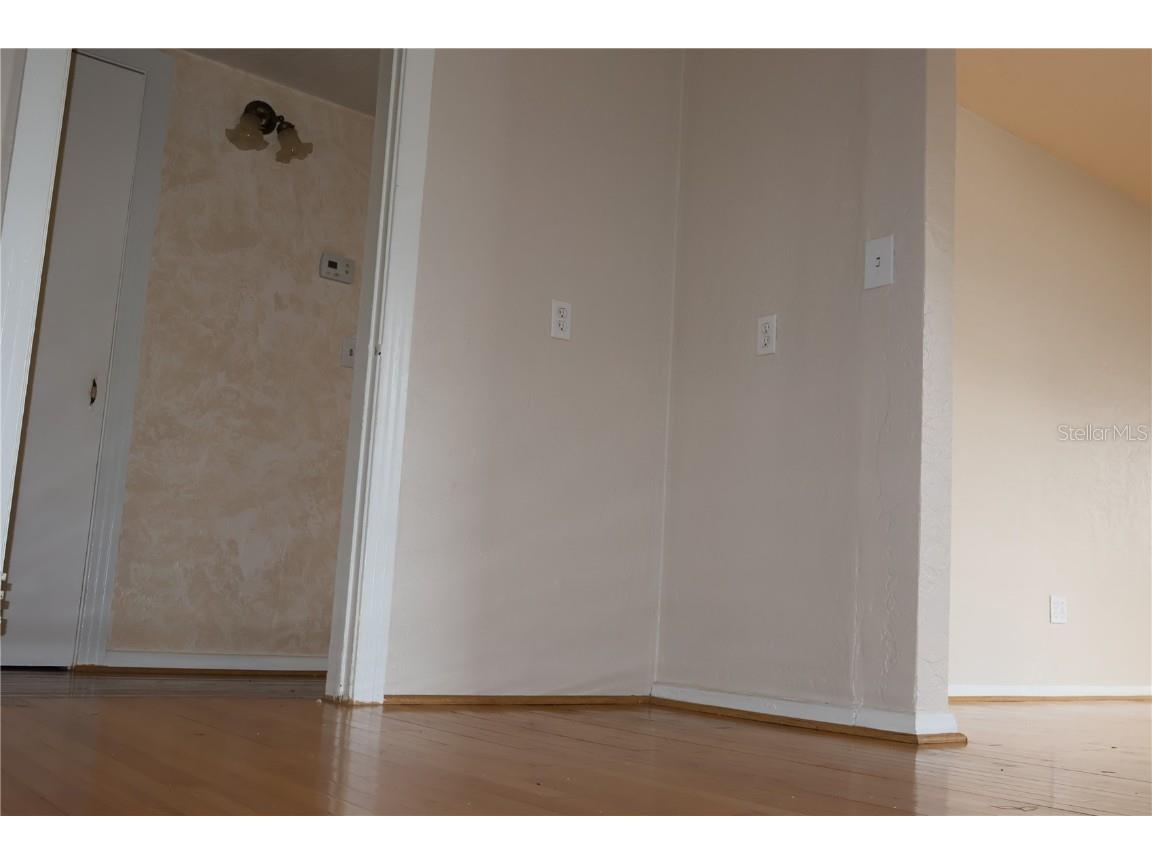 3908 W North B Street Tampa FL 33609 TB8437090 image8