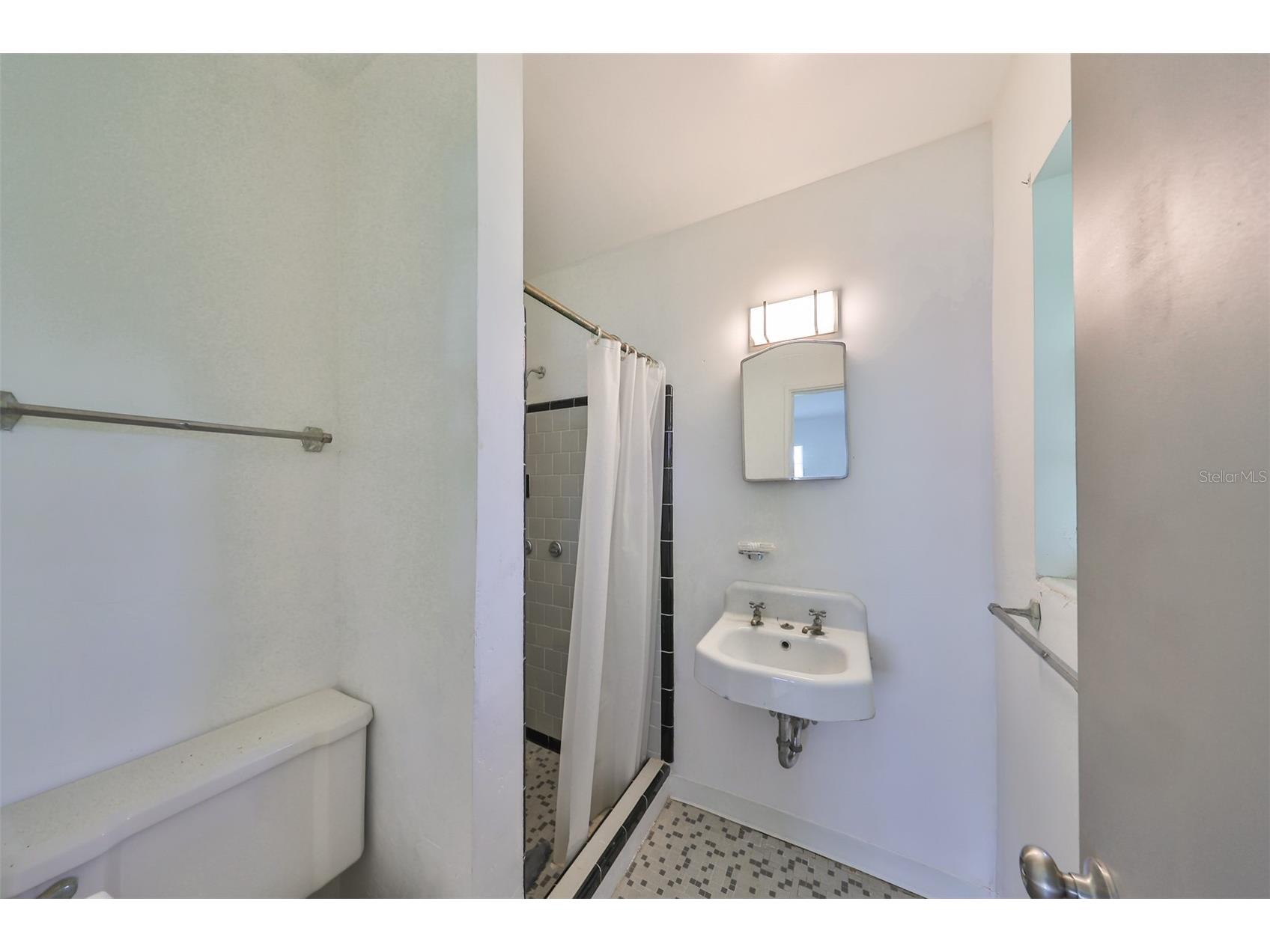 3908 W Wallace Avenue Tampa FL 33611 TB8486401 image11