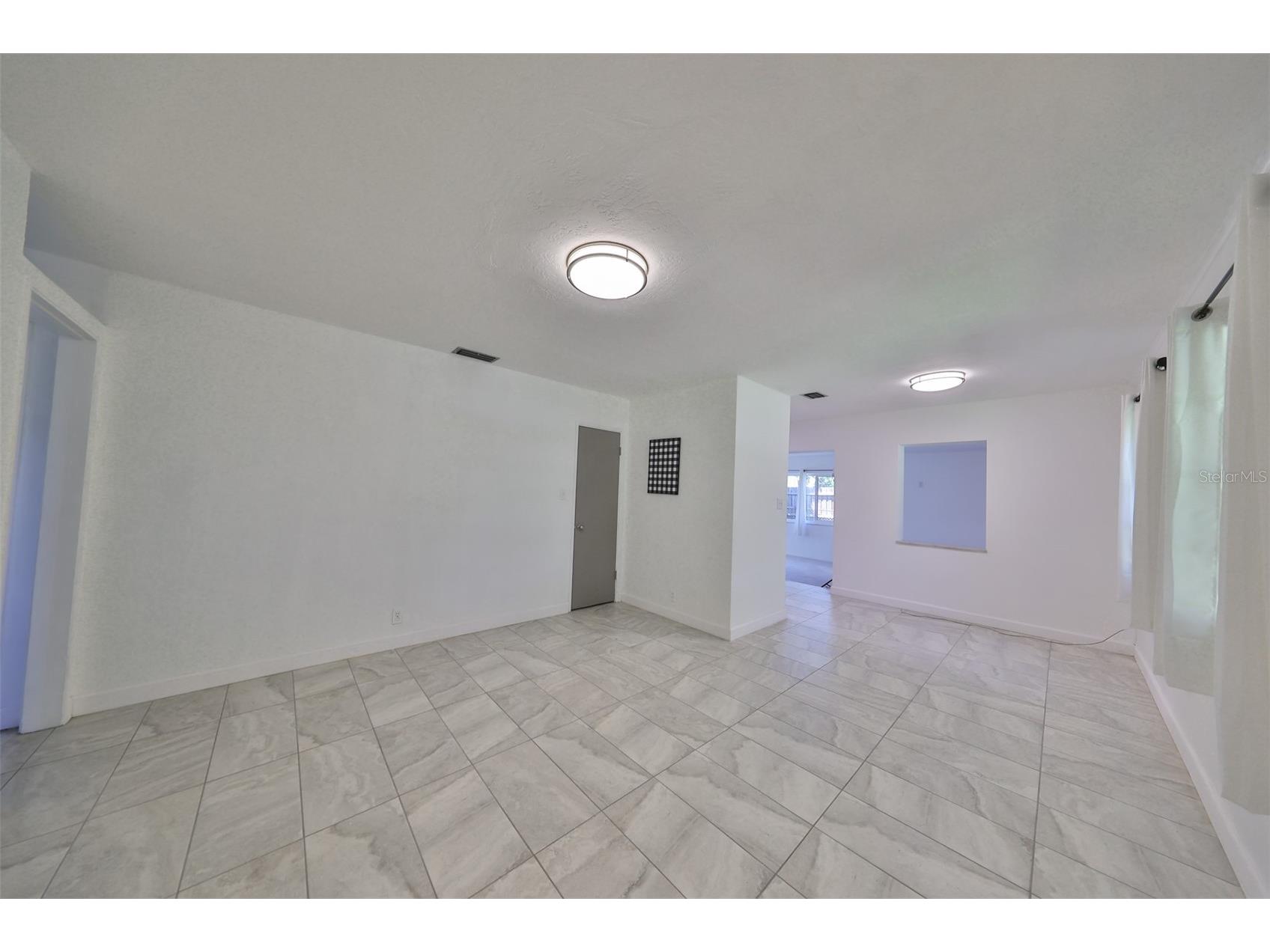 3908 W Wallace Avenue Tampa FL 33611 TB8486401 image2