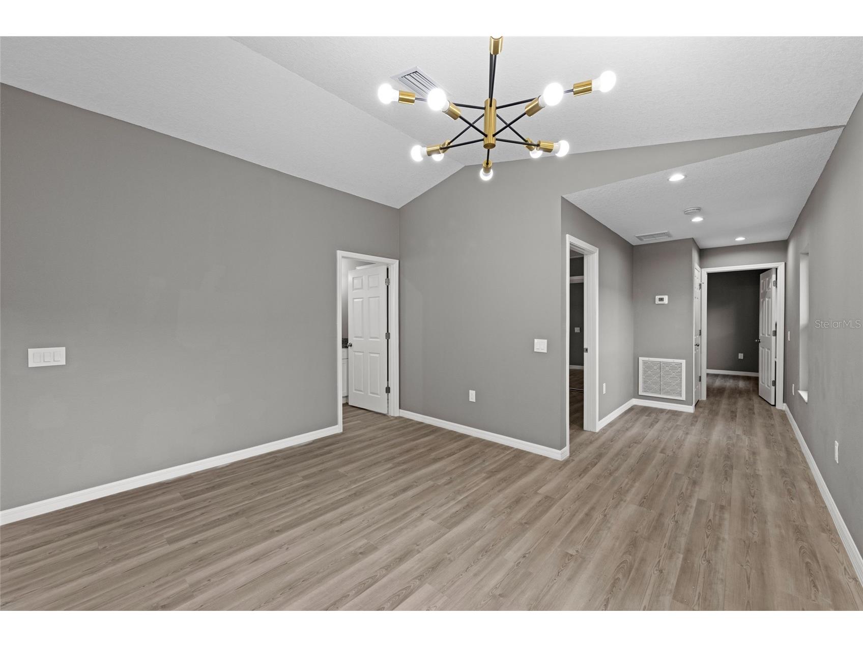 3908 Walnut Avenue Sarasota FL 34234 A4663336 image15