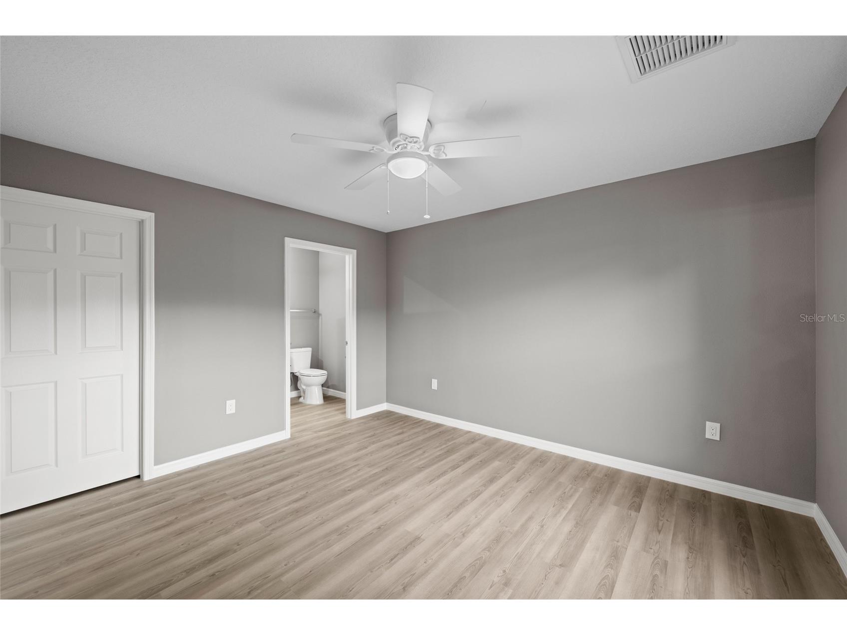 3908 Walnut Avenue Sarasota FL 34234 A4663336 image24