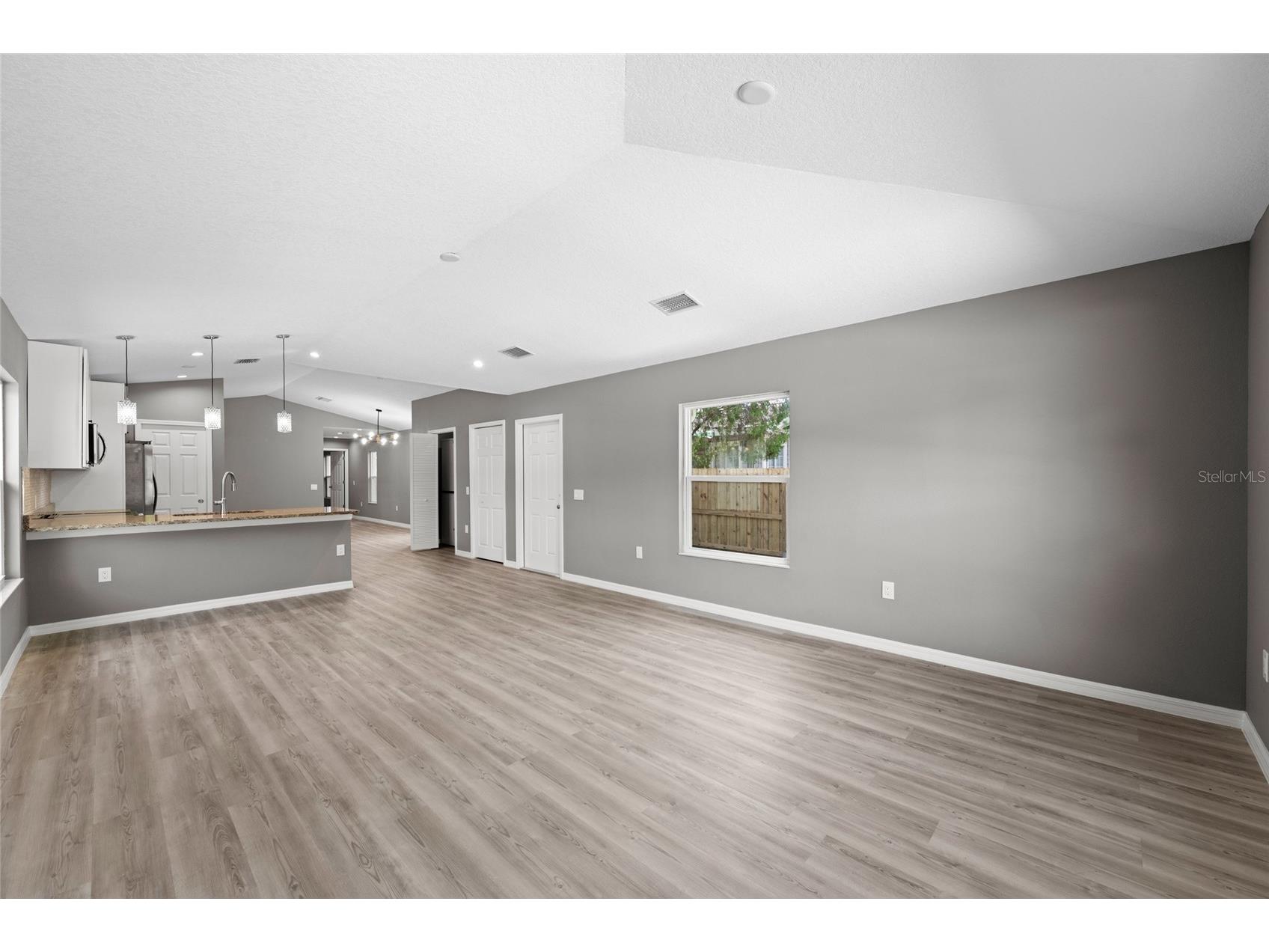 3908 Walnut Avenue Sarasota FL 34234 A4663336 image6