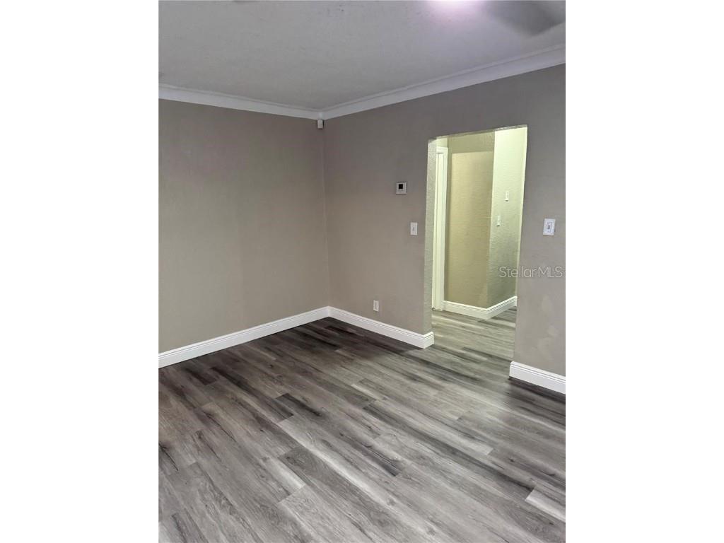 3909 18th Avenue S Saint Petersburg FL 33711 TB8398886 image3