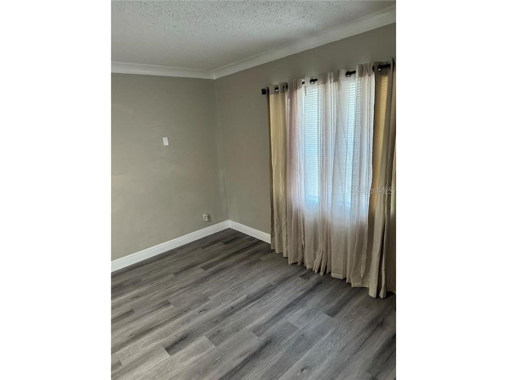 3909 18th Avenue S Saint Petersburg FL 33711 TB8398886 image7