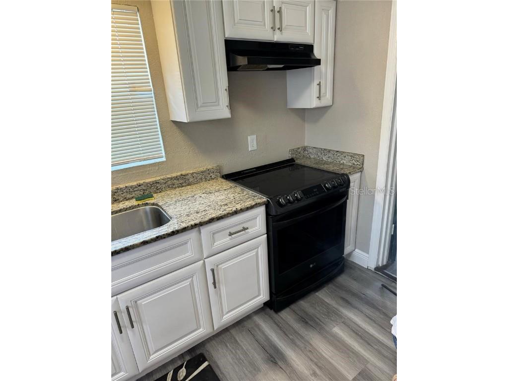 3909 18th Avenue S Saint Petersburg FL 33711 TB8398886 image8