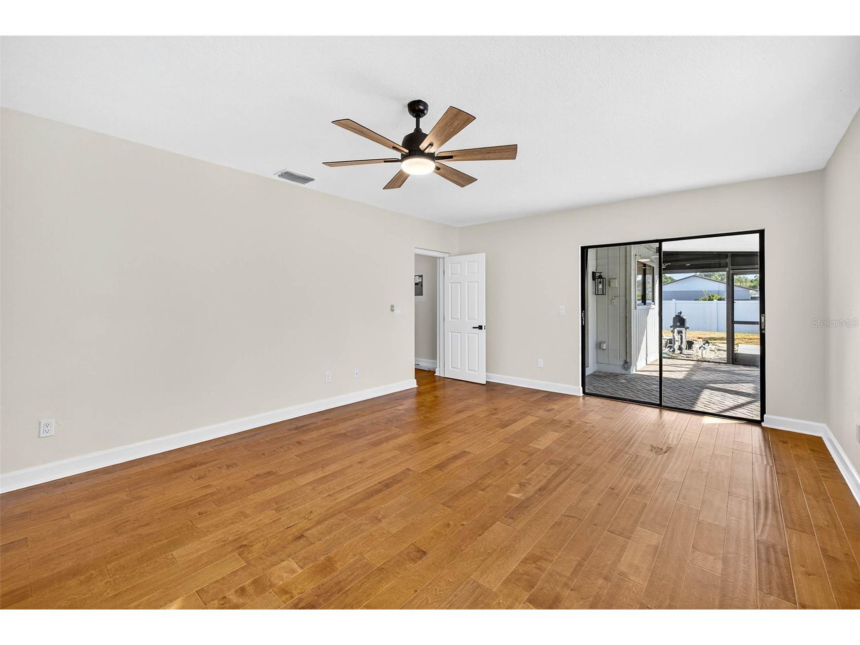 3909 Braesgate Lane Tampa FL 33624 TB8459097 image17