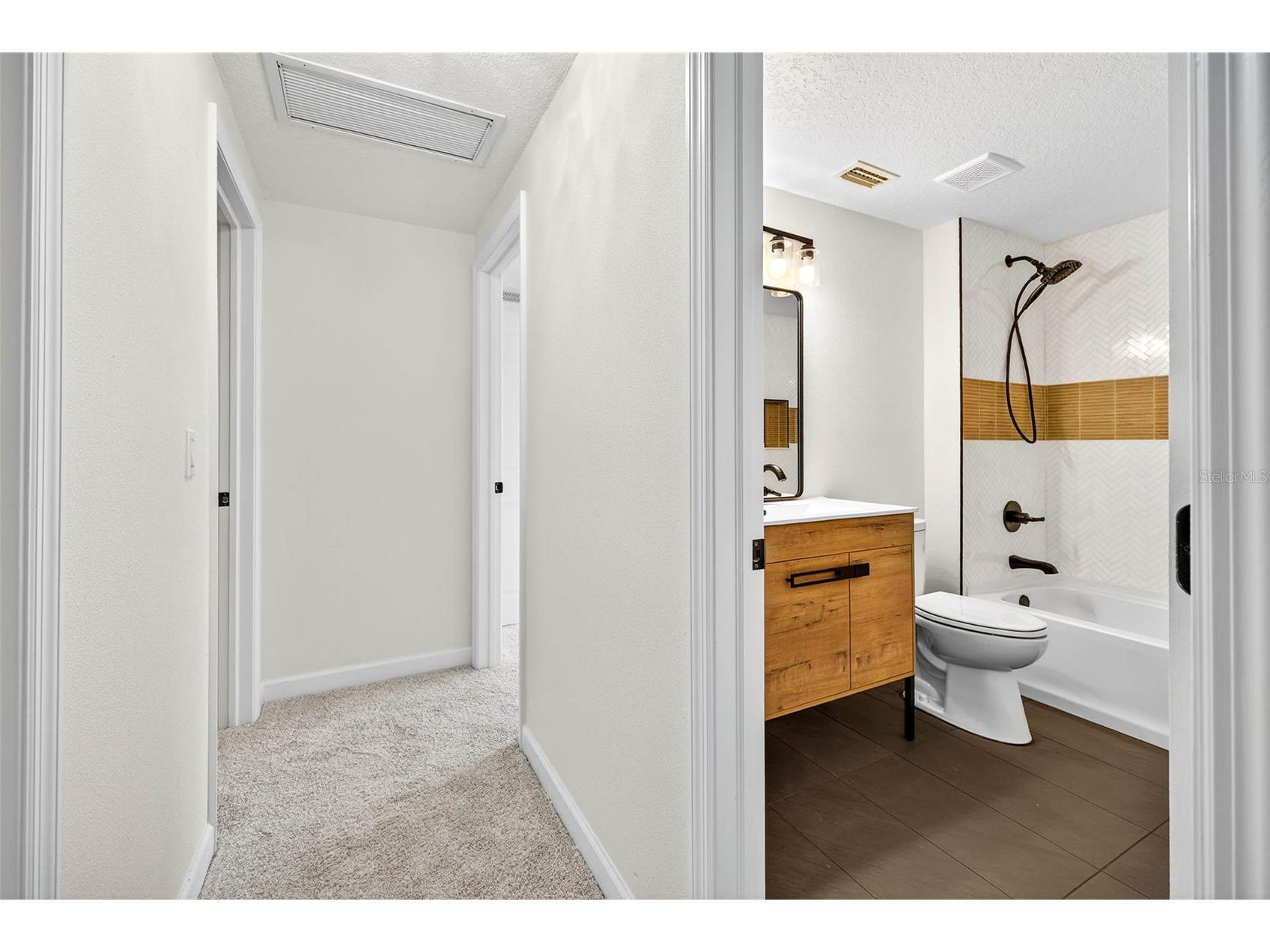 3909 Braesgate Lane Tampa FL 33624 TB8459097 image30