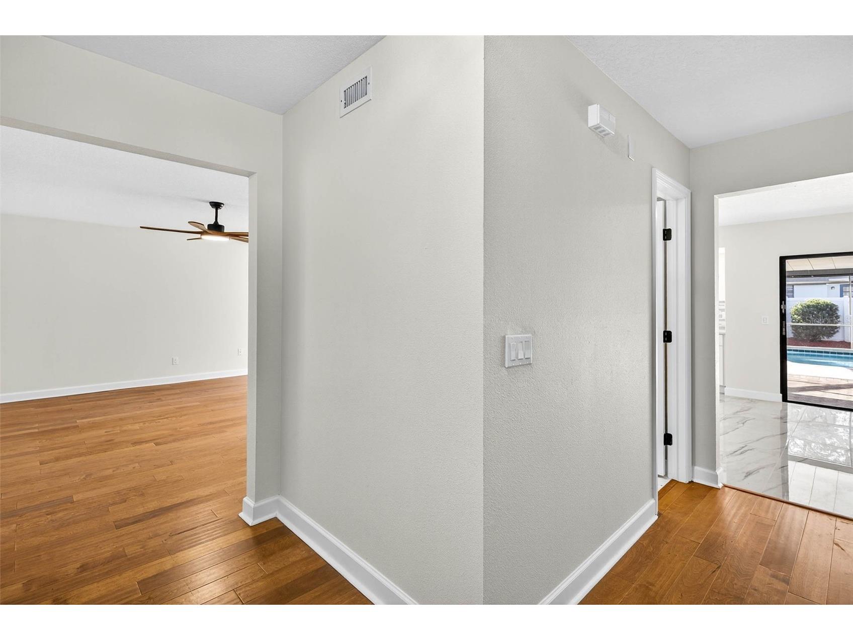 3909 Braesgate Lane Tampa FL 33624 TB8459097 image4