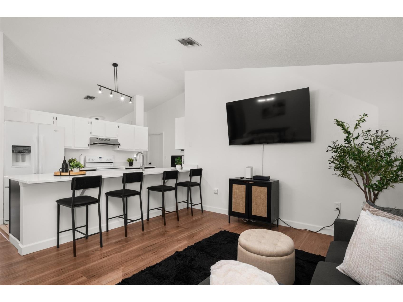 3909 El Rado Avenue Sebring FL 33872 OM717297 image13