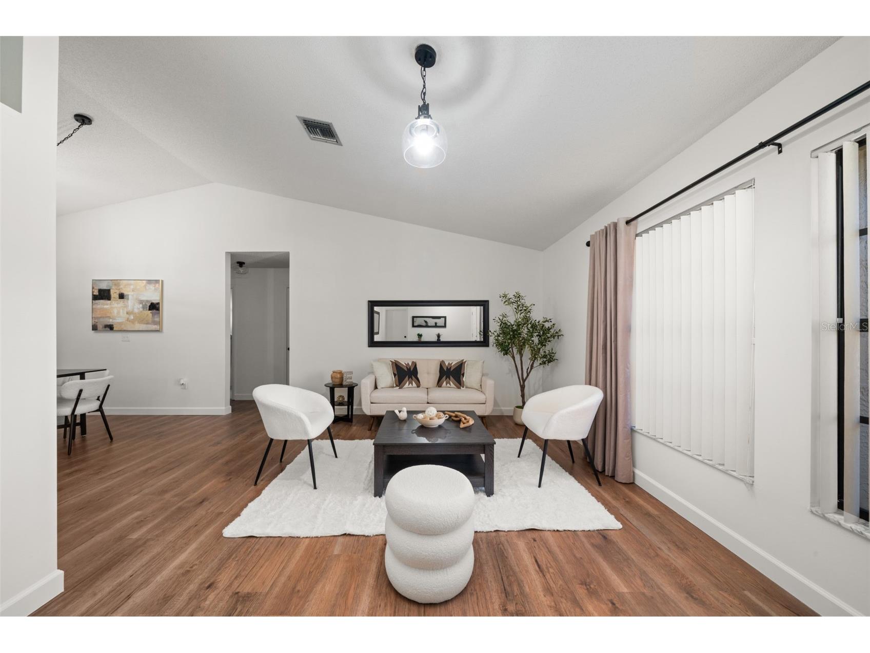 3909 El Rado Avenue Sebring FL 33872 OM717297 image6