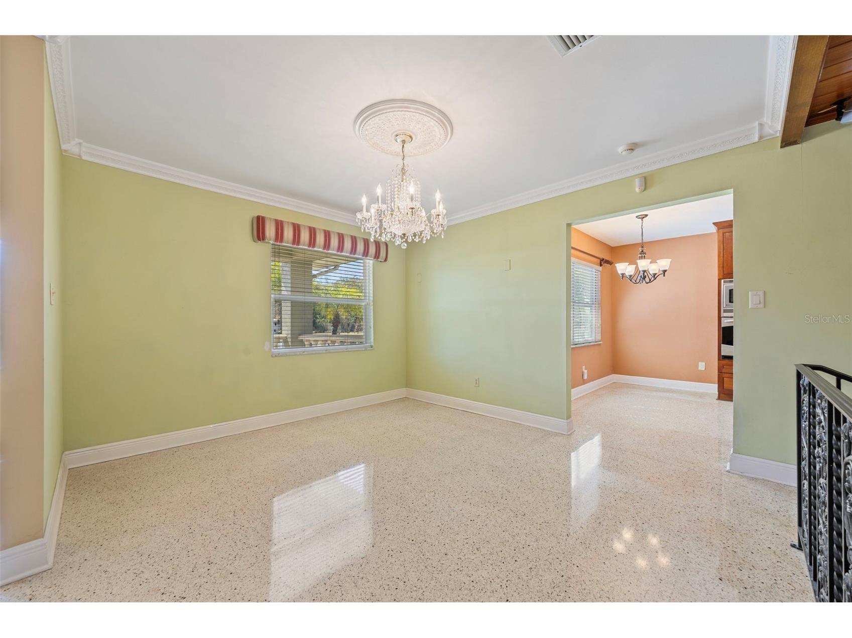 3909 Hudson Lane Tampa FL 33618 TB8474582 image13