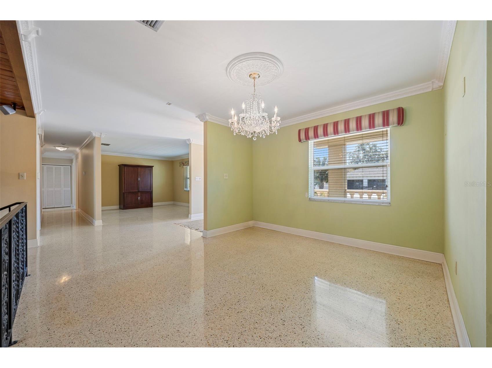 3909 Hudson Lane Tampa FL 33618 TB8474582 image14