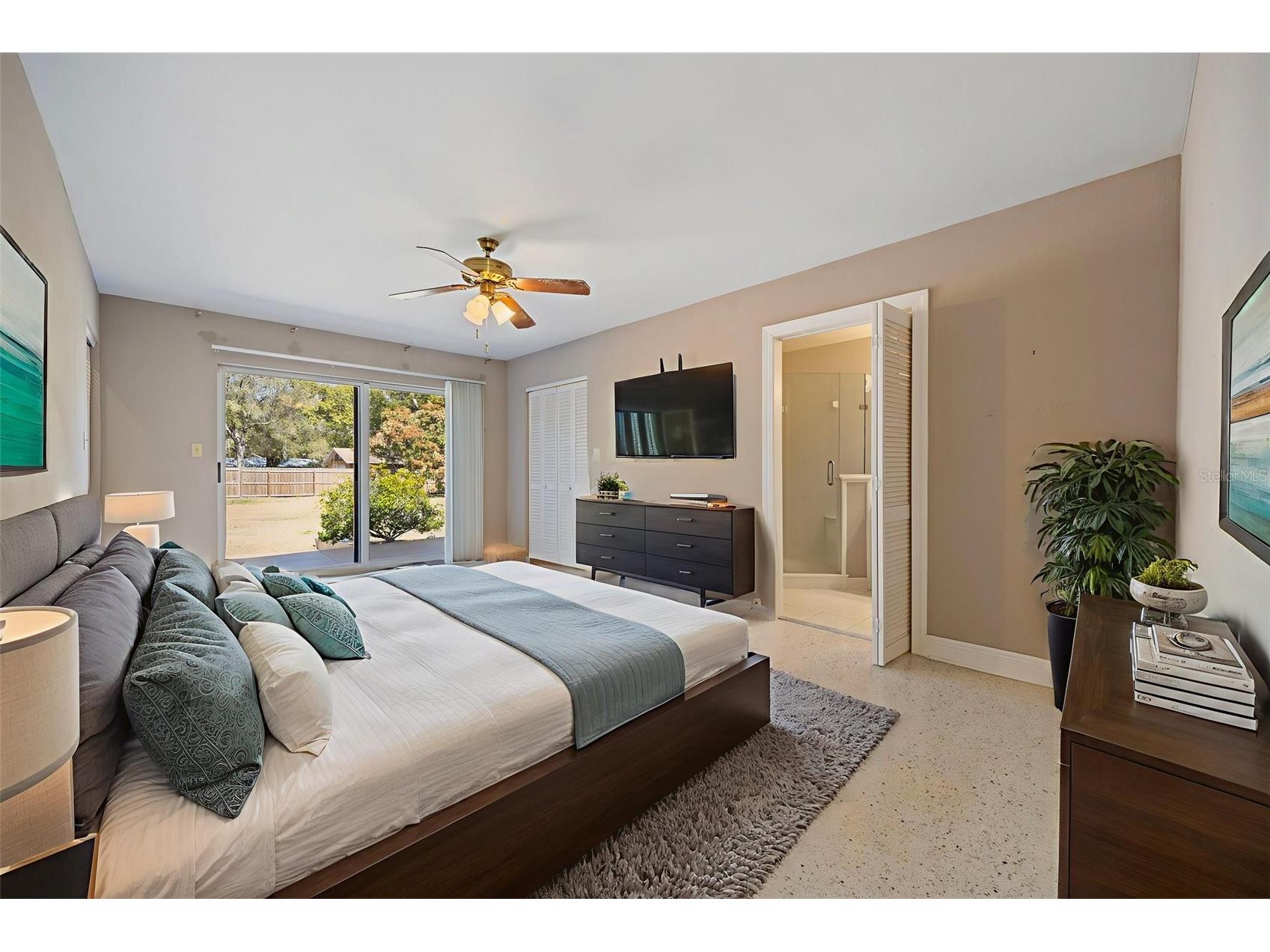 3909 Hudson Lane Tampa FL 33618 TB8474582 image28