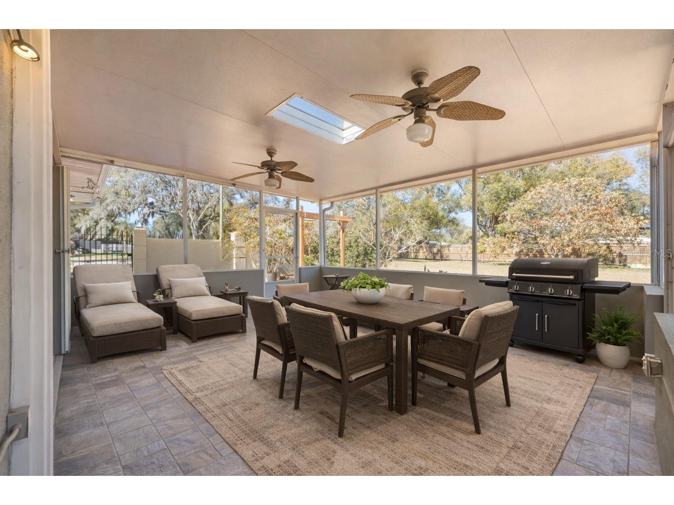 3909 Hudson Lane Tampa FL 33618 TB8474582 image43