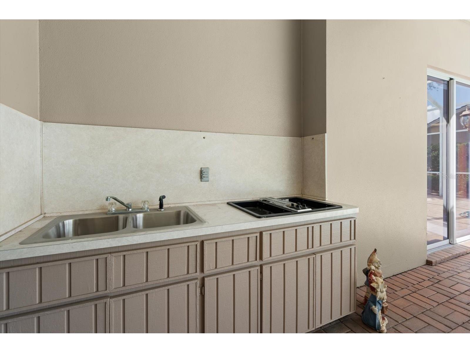 3909 Tarian Court Palm Harbor FL 34684 TB8519770 image34