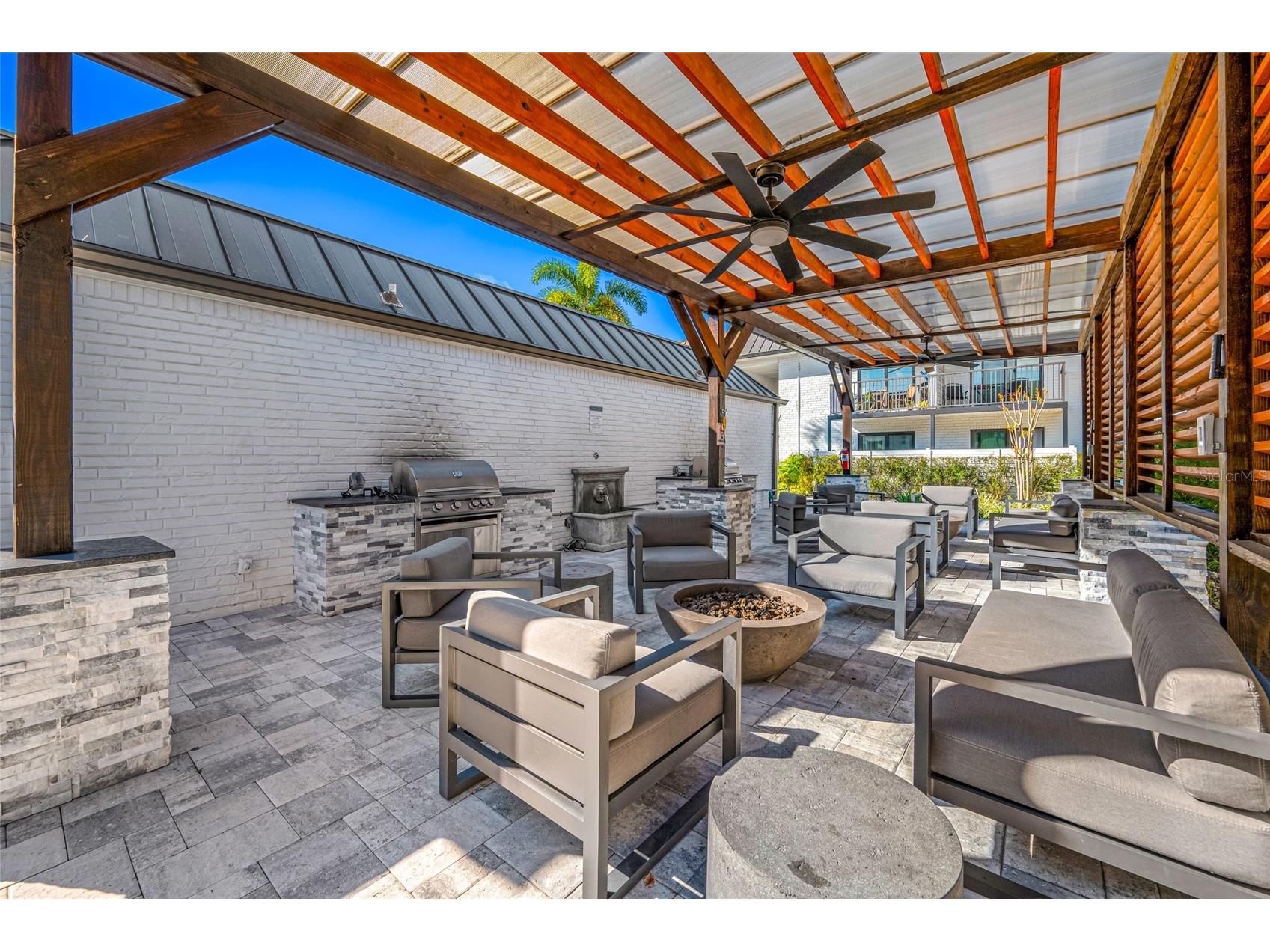 3909 W Cleveland Street Tampa FL 33609 TB8473252 image5