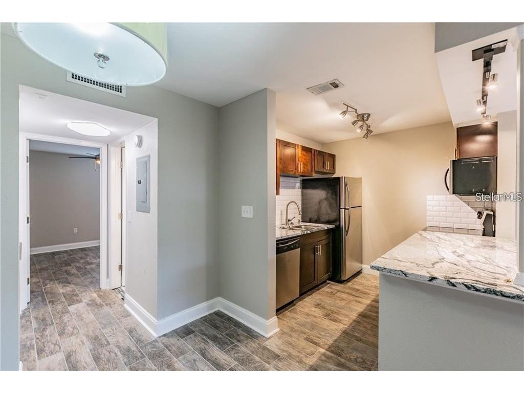 3909 W Cleveland Street Tampa FL 33609 TB8473252 image8