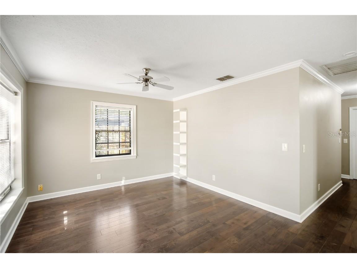 3909 W Iowa Avenue Tampa FL 33616 TB8454970 image4