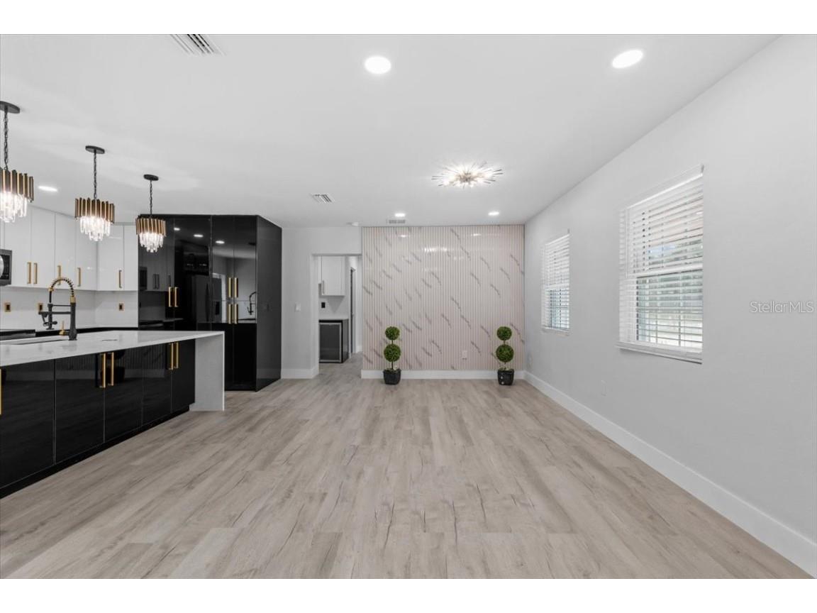 3909 W Oklahoma Avenue Tampa FL 33616 TB8402836 image10