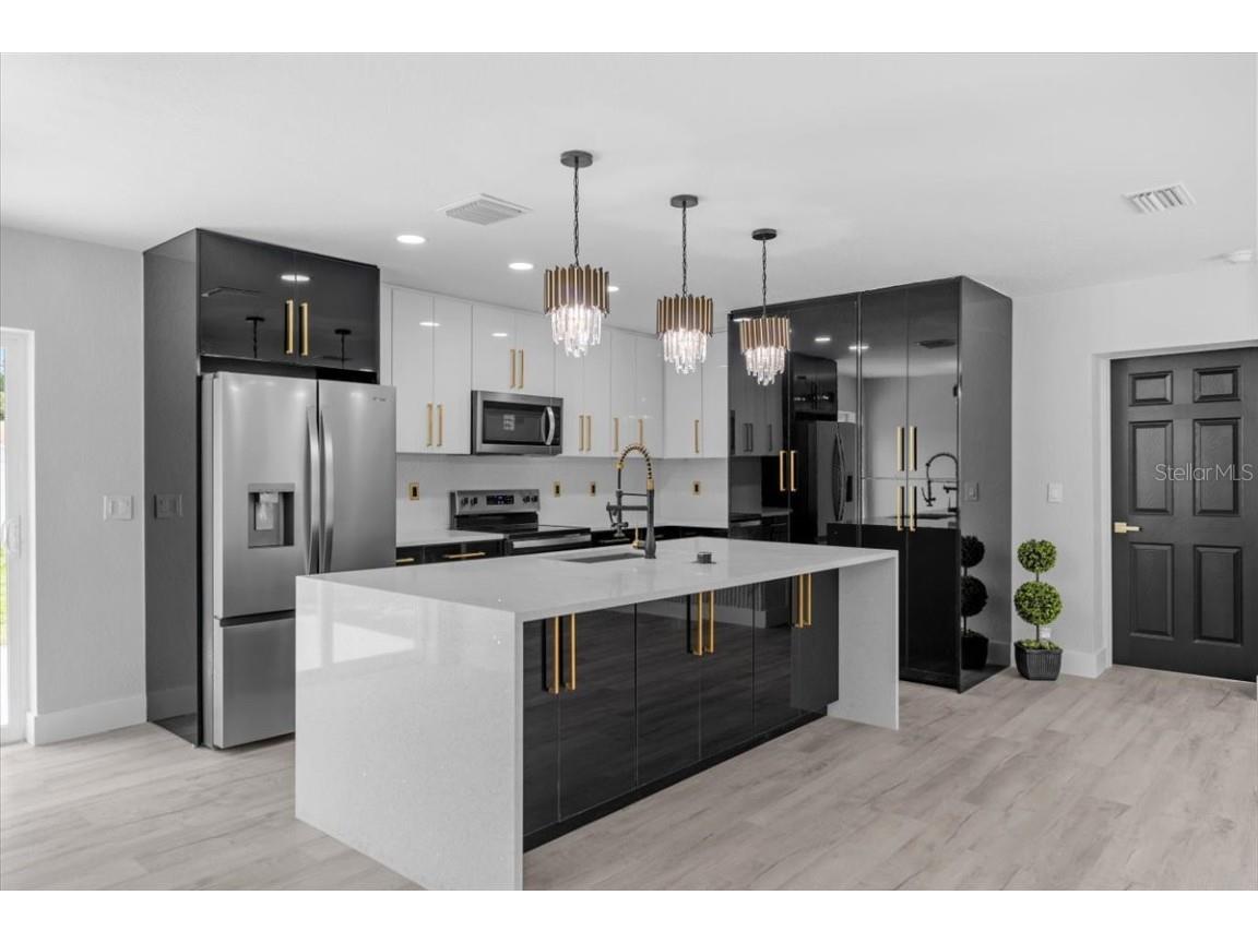 3909 W Oklahoma Avenue Tampa FL 33616 TB8402836 image16