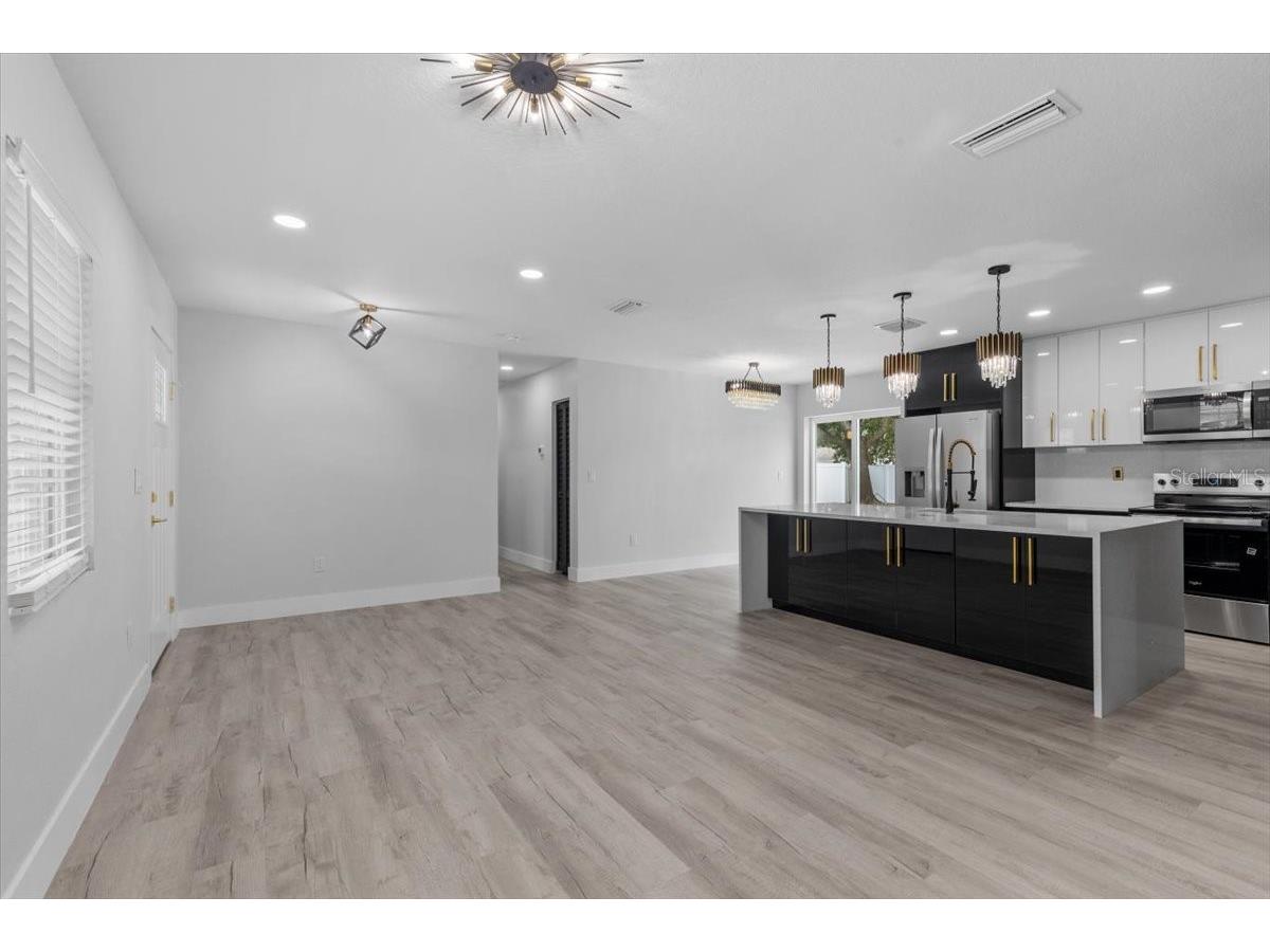 3909 W Oklahoma Avenue Tampa FL 33616 TB8465854 image16