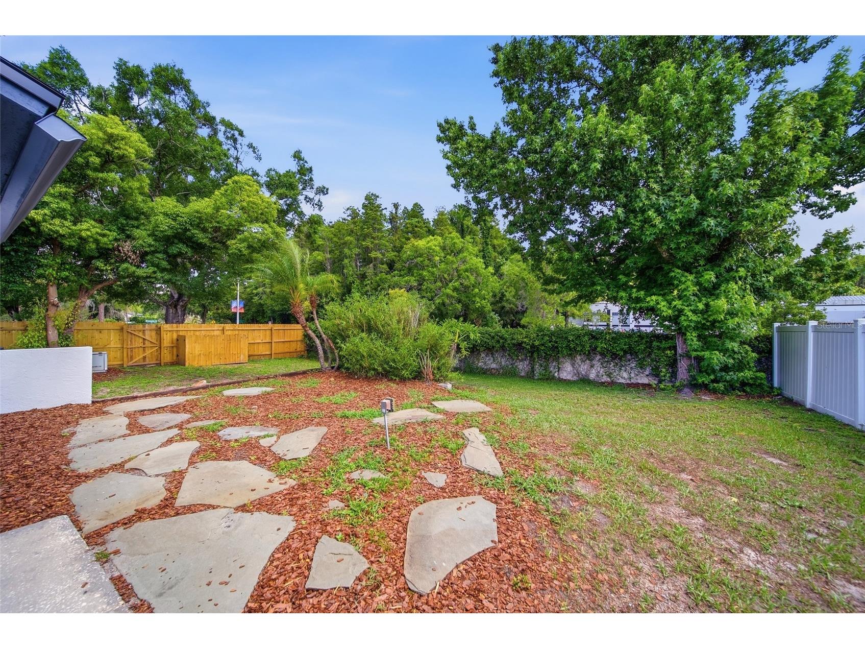 3909 Willowtree Place Tampa FL 33624 TB8510567 image38