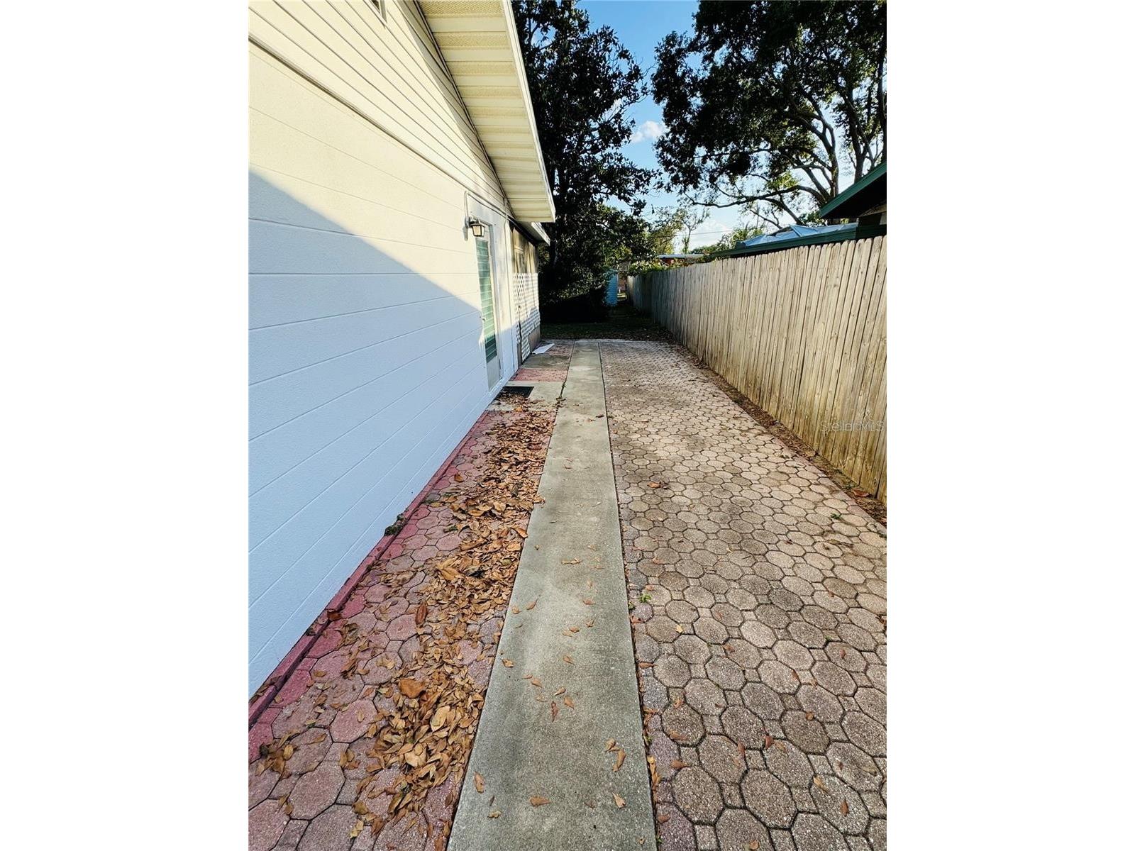 39093 Citadel Circle Zephyrhills FL 33542 TB8494600 image18