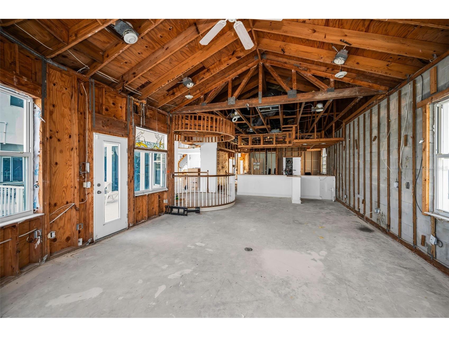 391 1st Street W Saint Petersburg FL 33715 TB8461384 image17