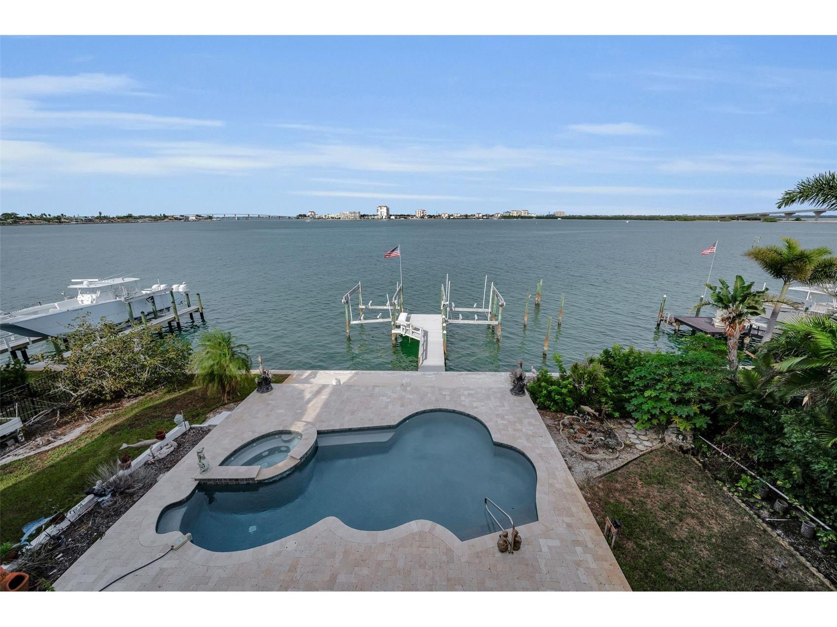 391 1st Street W Saint Petersburg FL 33715 TB8461384 image25