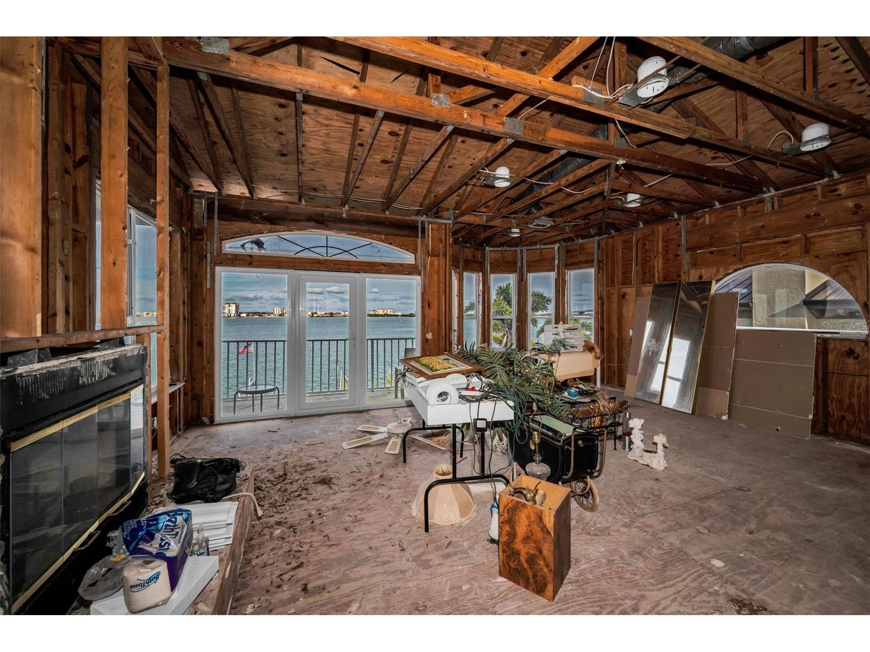 391 1st Street W Saint Petersburg FL 33715 TB8461384 image27