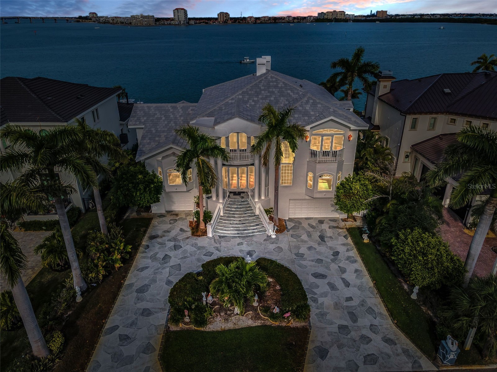 391 1st Street W Saint Petersburg FL 33715 TB8461384 image40