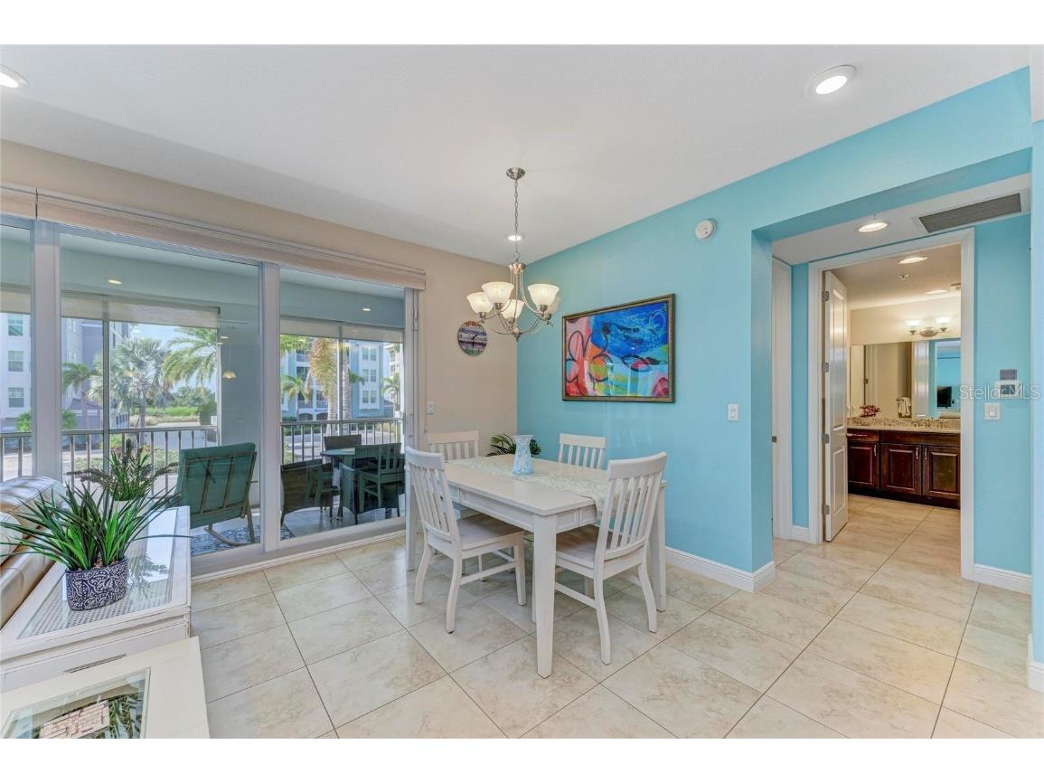 391 Aruba Circle #101 Bradenton FL 34209 A4673715 image12