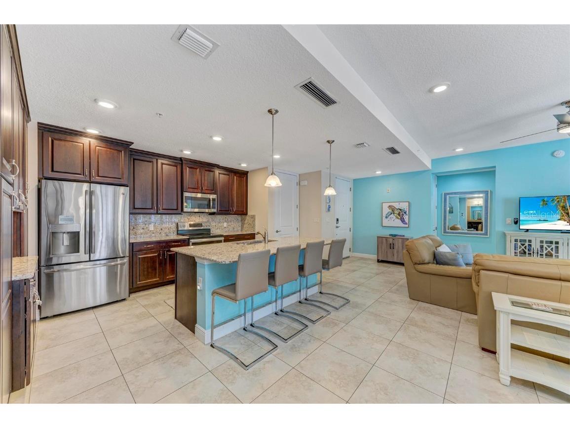 391 Aruba Circle #101 Bradenton FL 34209 A4673715 image13