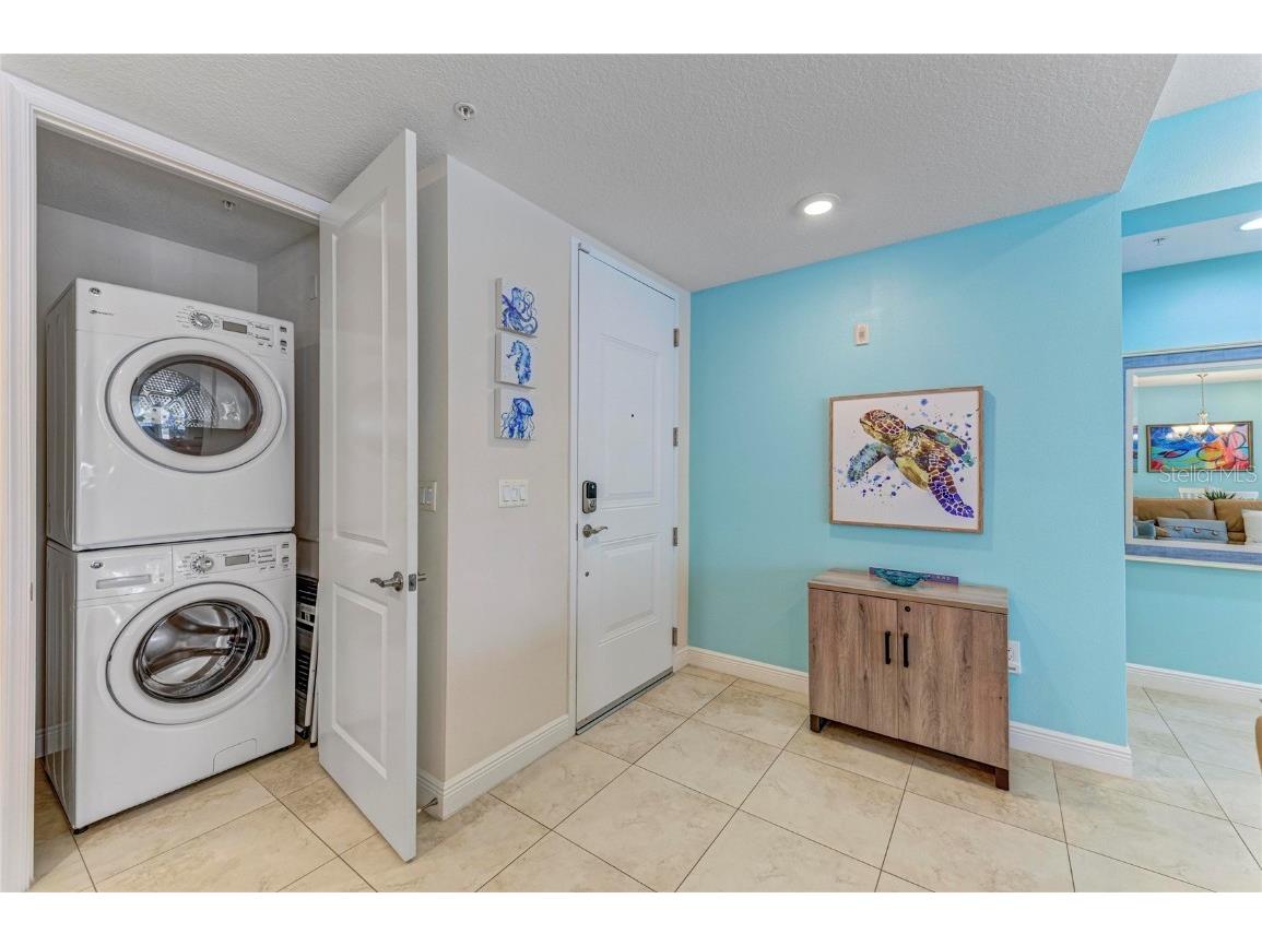 391 Aruba Circle #101 Bradenton FL 34209 A4673715 image29