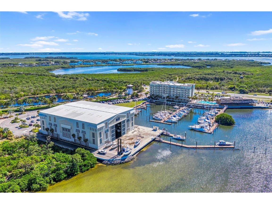 391 Aruba Circle #101 Bradenton FL 34209 A4673715 image34