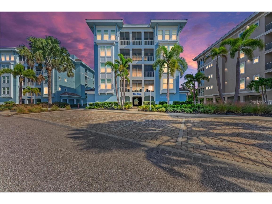 391 Aruba Circle #101 Bradenton FL 34209 A4673715 image4